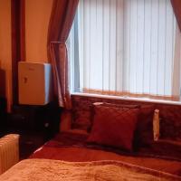 Leicester City centre en suite budget room for 1 in 2 bed apartment