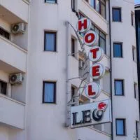 Hotel Leo，位于佩奇的酒店