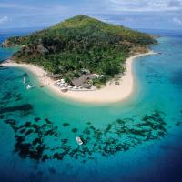 斐济卡斯特威海岛度假酒店，位于放逐岛的酒店