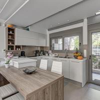 Deluxe & Modern Apartment In Athens，位于雅典Neo Psychiko的酒店