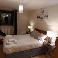 One bed stylish apartment, Canary Wharf, London