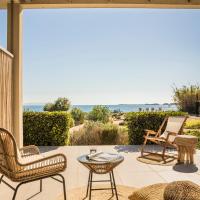 Votsalo Suite-Grand Blue Beach Residence，位于里科索翁的酒店