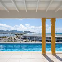 Reflection Y 5 Star Villa，位于马霍礁朱莉安娜公主国际机场 - SXM附近的酒店