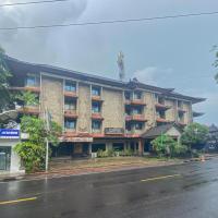 Urbanview Hotel Taman Suci Denpasar Bali，位于登巴萨Imam Bonjol的酒店
