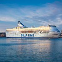 Silja Line ferry - Helsinki 2 nights return cruise to Stockholm，位于赫尔辛基Kaivopuisto的酒店