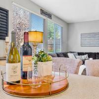 Brand New Listing – Windsor “Winetopia” Getaway，位于温莎查尔斯舒尔茨索诺玛县机场 - STS附近的酒店