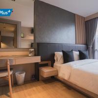 VOQUE Hotel & Serviced Residence Sukhumvit 51 - SHA Plus，位于曼谷通洛的酒店