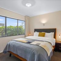 Gorgeous 2BR Central Akl Retreat - WI-FI - Netflix，位于奥克兰奥尼洪加的酒店