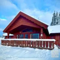 Large Cottage 2 Baths and Sauna in Sjusjøen，位于利勒哈默尔的酒店