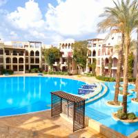 one bedroom apartments aqaba on 2 swimming pool Tala bay