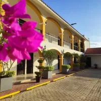 Casa Blanca Hotel,位于加尔潘的酒店