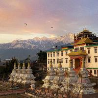 Chokling ArtHouse - The Treasure of Himalayas，位于比尔瓦的酒店