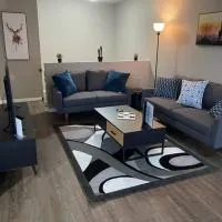 Wonderful 2-bedroom apartment，位于卡姆罗斯的酒店