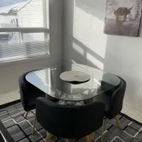 Cozy Home，位于卡姆罗斯的酒店