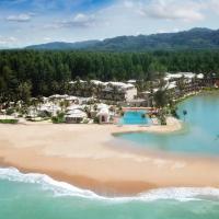 Devasom Khao Lak Beach Resort & Villas，位于蔻立昆卡海滩的酒店