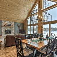Lakefront Cottage in Iron River with 2 Porches!，位于Iron River的酒店