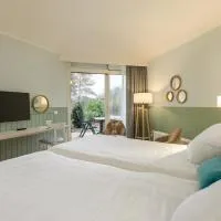 Hotel De Vossemeren by Center Parcs，位于洛默尔的酒店