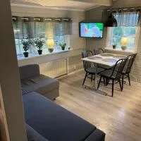 Kvarnsjöns Naturcamping Stuga 3，位于Sjötofta的酒店