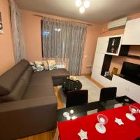 Mia's Apartment, Stylish One Bedroom Suite，位于索非亚Mladost的酒店