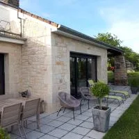 B&B CHEZ FOUCHS - Chambre d'hôtes，位于默兹河畔丹的酒店