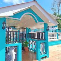 Los Delfines Hotel & Dive Center，位于小玉米岛的酒店