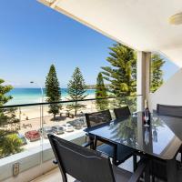 Luxury Manly Beachfront Apartment，位于悉尼曼利的酒店