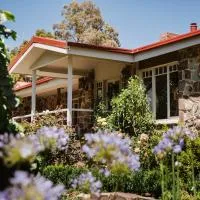 Araluen Lodge Yarra Valley，位于亚拉格林的酒店