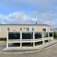 Trecco bay caravan hire 4 bedrooms sleeps 10