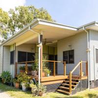 Eagles Nest Two Bed Home Nudgee Beach，位于Brighton布里斯班机场 - BNE附近的酒店