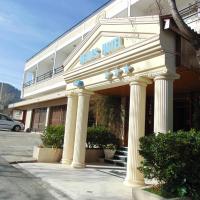 西拉斯酒店，位于卡科佩特里亚的酒店