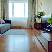 Fruza family apartment in Riga，位于里加Plavnieki的酒店