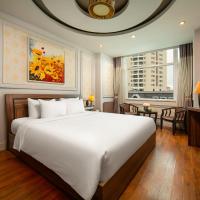 Hai Mươi Hotel & Apartment，位于河内Cau Giay的酒店