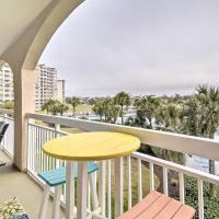 Barefoot Resort Condo with Balcony and Pool Views!