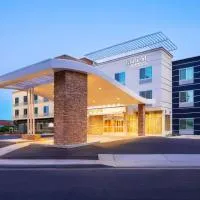 Fairfield Inn & Suites by Marriott Fresno North/Shaw Avenue,位于弗雷斯诺的酒店