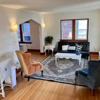 The Parsonage of Marshall-4BR 2BA Entire House，位于MarshallSouthwest Minnesota Regional (Marshall/Ryan Field) - MML附近的酒店