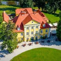 Pałac Łomnica Karkonosze - Schloss Lomnitz Riesengebirge，位于耶莱尼亚古拉的酒店