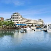 Shangri-La The Marina, Cairns,位于凯恩斯的酒店