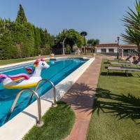 Casa rural con piscina privada, barbacoa, WIFI y parking incluido，位于维罗维-德欧纳赫罗纳机场 - GRO附近的酒店