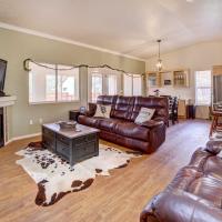 Pet-Friendly Vacation Rental in Prescott!，位于普雷斯科特欧内斯特爱情场机场 - PRC附近的酒店