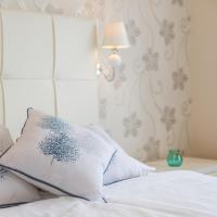 Apartments & Rooms Milcetic D，位于马林斯卡的酒店