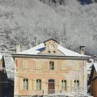 B&B VILLA ROSA，位于Anzino的酒店