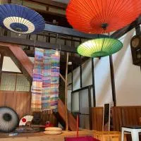 跳びしまBASE，位于Mitarai的酒店