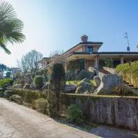 维拉格朗德住宿加早餐旅馆，位于Barlassina的酒店
