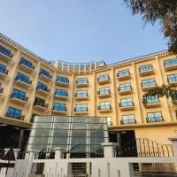 Paragon Hotel & Resort,位于斯里曼加尔乌帕齐拉的酒店