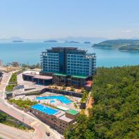 Hotel JCS Yeosu，位于丽水市Dolsan-eup的酒店