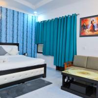 Hotel Wild Rose，位于新德里Safdarjung Enclave的酒店