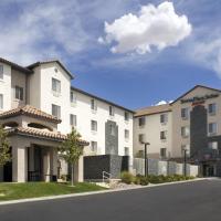 TownePlace Suites by Marriott Albuquerque Airport，位于阿尔伯克基阿尔伯克基机场 - ABQ附近的酒店