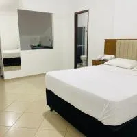 Hotel SALINE PRAIA，位于萨利诺波利斯的酒店