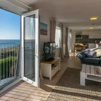 Chesil Beach Lodge Burton Bradstock Dorset DT64RJ，位于布里德波特的酒店