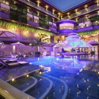 The Crystal Luxury Bay Resort Nusa Dua，位于努沙杜瓦By Pass Ngurah Rai的酒店